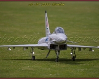 2GLOVELIER 1090
